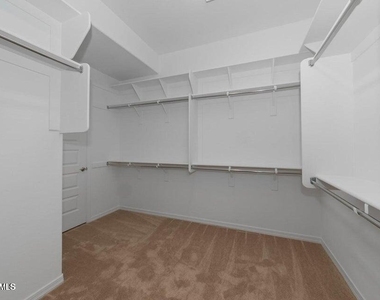 19793 W Earll Drive - Photo Thumbnail 22