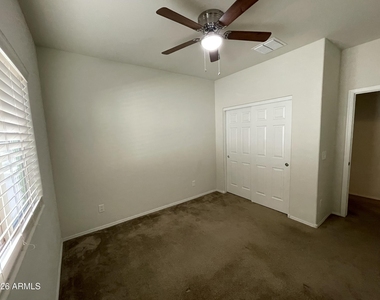 5430 W Montebello Way - Photo Thumbnail 11