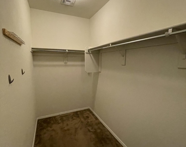 5430 W Montebello Way - Photo Thumbnail 17