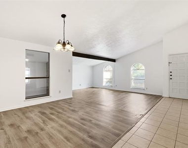 4205 Buckeye Street - Photo Thumbnail 7