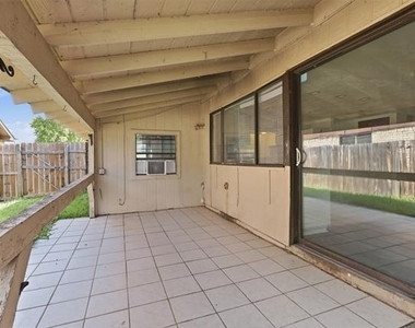 4205 Buckeye Street - Photo Thumbnail 24
