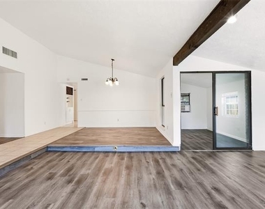 4205 Buckeye Street - Photo Thumbnail 5
