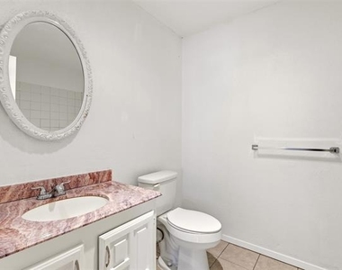 4205 Buckeye Street - Photo Thumbnail 21