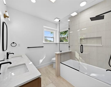 1213 Sycamore Drive - Photo Thumbnail 21