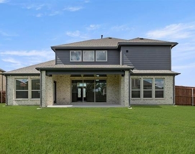 1818 Whisperwood Way - Photo Thumbnail 19