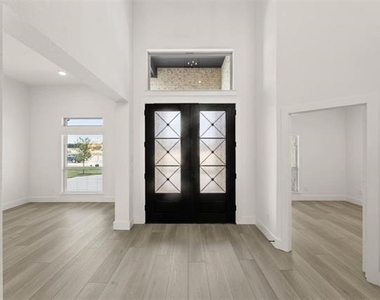 1818 Whisperwood Way - Photo Thumbnail 1