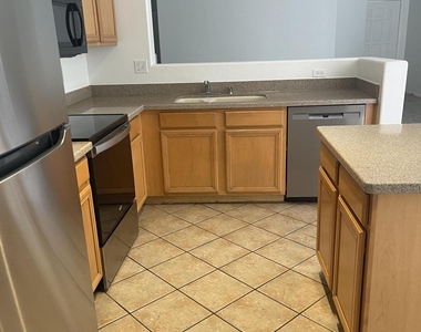 30332 N Desert Willow Boulevard - Photo Thumbnail 6