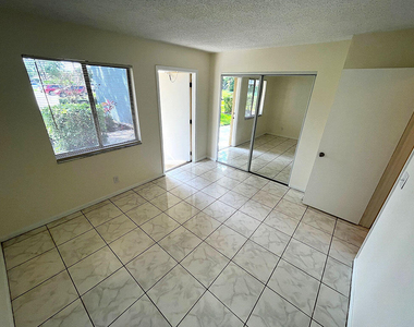 2828 Tennis Club Drive - Photo Thumbnail 9