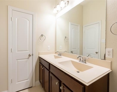 612 Calliopsis Street - Photo Thumbnail 23