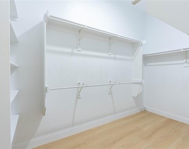 612 Calliopsis Street - Photo Thumbnail 20