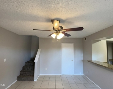 410 E 9th Avenue - Photo Thumbnail 1
