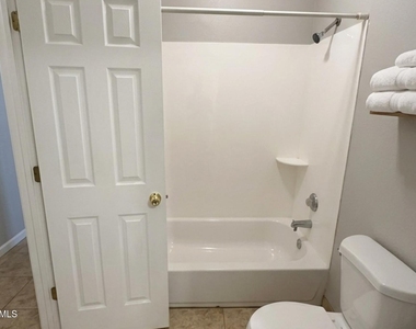 410 E 9th Avenue - Photo Thumbnail 8