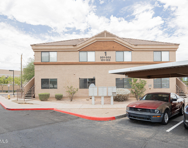 16033 N 25th Street - Photo Thumbnail 1