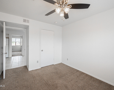 16033 N 25th Street - Photo Thumbnail 15