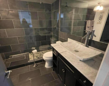 7625 E Camelback Road - Photo Thumbnail 14