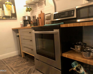 7625 E Camelback Road - Photo Thumbnail 7