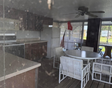 3212 Se 24th Street - Photo Thumbnail 8