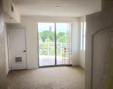 1830 Radius Drive - Photo Thumbnail 6