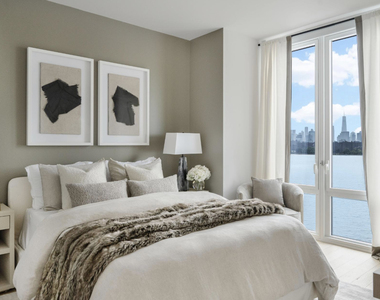 60 Wharf Drive - Photo Thumbnail 5