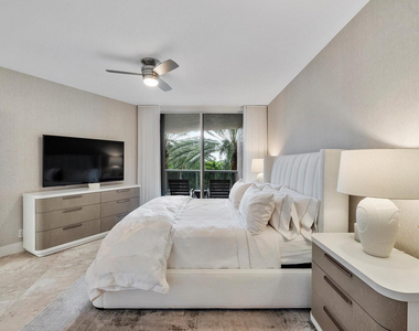 3100 N Ocean Boulevard - Photo Thumbnail 11