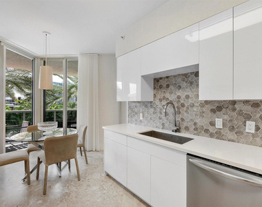3100 N Ocean Boulevard - Photo Thumbnail 8