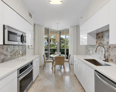 3100 N Ocean Boulevard - Photo Thumbnail 7