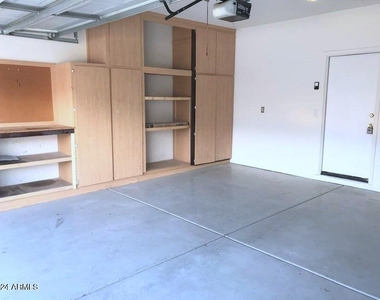 3618 W Marconi Avenue - Photo Thumbnail 17