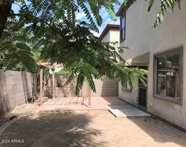 3618 W Marconi Avenue - Photo Thumbnail 19