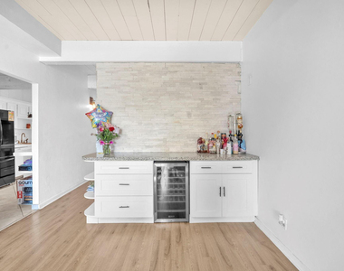 740 E Coco Plum Circle - Photo Thumbnail 10