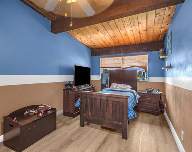 740 E Coco Plum Circle - Photo Thumbnail 22