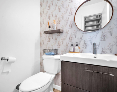 740 E Coco Plum Circle - Photo Thumbnail 15