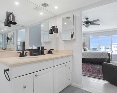 3550 Galt Ocean Drive - Photo Thumbnail 17