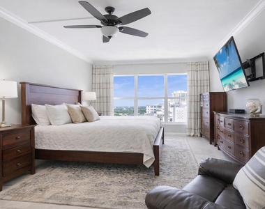 3550 Galt Ocean Drive - Photo Thumbnail 12