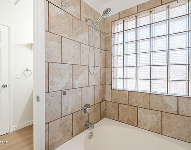 620 E Appaloosa Road - Photo Thumbnail 16