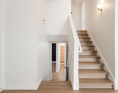 620 E Appaloosa Road - Photo Thumbnail 23