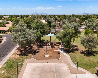 620 E Appaloosa Road - Photo Thumbnail 43