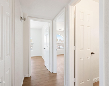 620 E Appaloosa Road - Photo Thumbnail 17