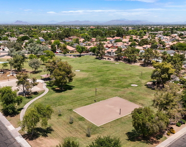 620 E Appaloosa Road - Photo Thumbnail 42