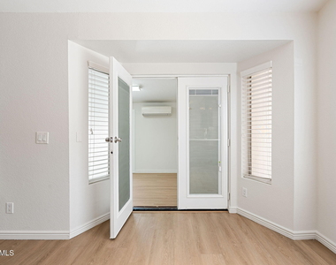 620 E Appaloosa Road - Photo Thumbnail 34