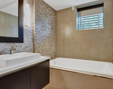 3040 N Ocean Boulevard - Photo Thumbnail 41