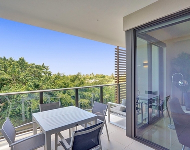 3040 N Ocean Boulevard - Photo Thumbnail 8