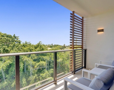 3040 N Ocean Boulevard - Photo Thumbnail 11