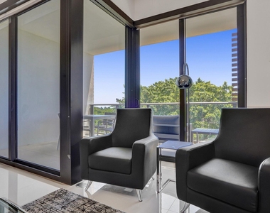 3040 N Ocean Boulevard - Photo Thumbnail 6