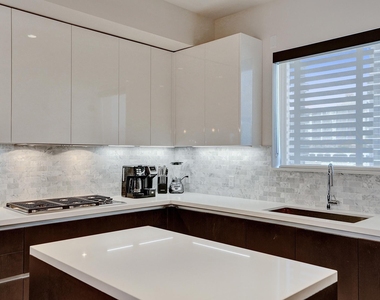3040 N Ocean Boulevard - Photo Thumbnail 21