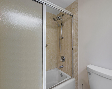 3621 Oaks Clubhouse Dr. Drive - Photo Thumbnail 24