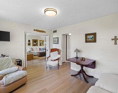 3621 Oaks Clubhouse Dr. Drive - Photo Thumbnail 17