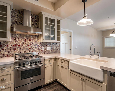 959 S Ash Avenue - Photo Thumbnail 23