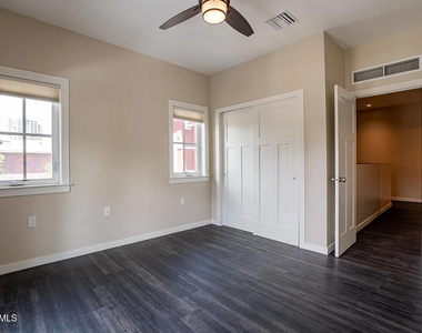 959 S Ash Avenue - Photo Thumbnail 29
