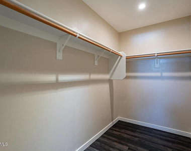 959 S Ash Avenue - Photo Thumbnail 31