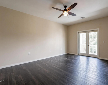 959 S Ash Avenue - Photo Thumbnail 35